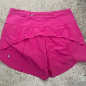 Lululemon high-rise speed up 4” short!